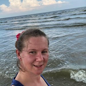 Meet your Posher, Christine